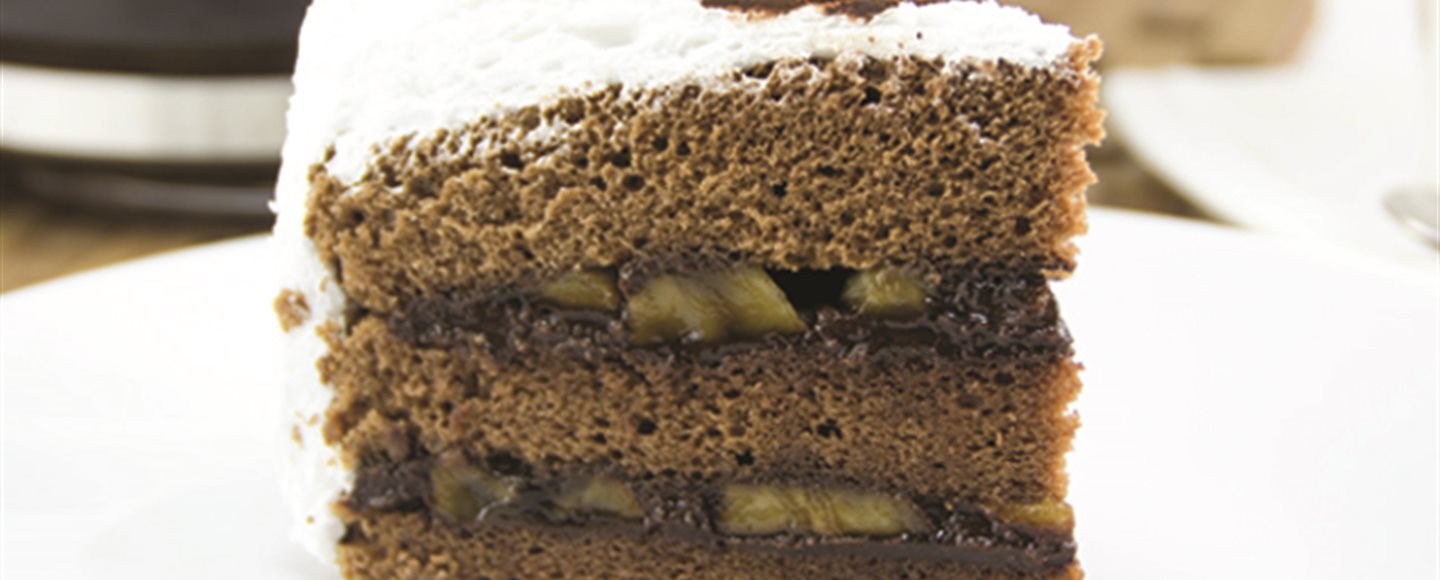 Recipe chocolate mousse cake with banana ganache
